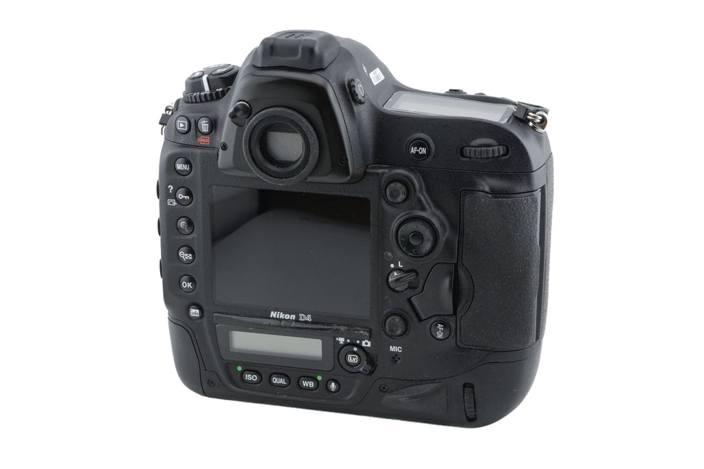 Nikon D4