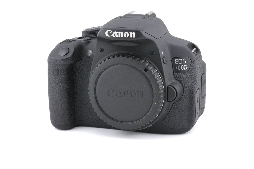 Canon EOS 700D