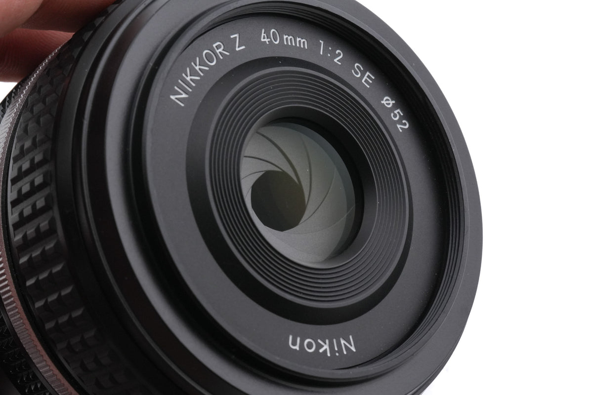 Nikon 40mm f2 Nikkor Z SE
