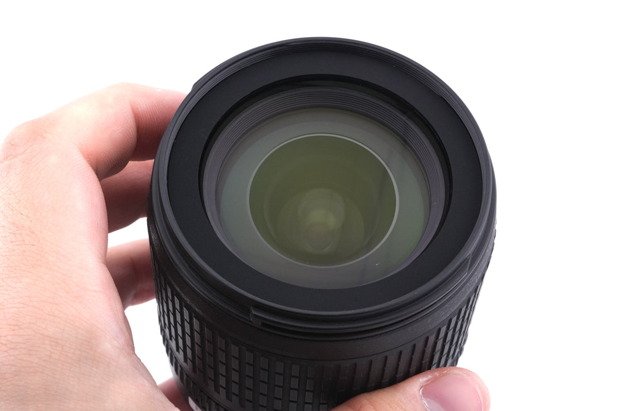 Nikon 18-105mm f3.5-5.6 AF-S Nikkor G ED VR