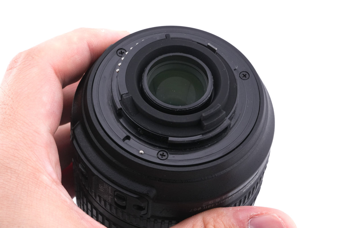 Nikon 18-105mm f3.5-5.6 AF-S Nikkor G ED VR