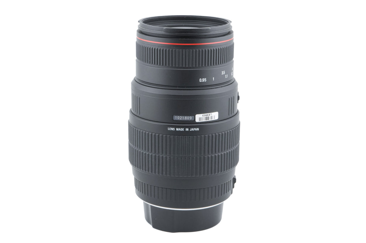 Sigma 70-300mm f4-5.6 APO Macro