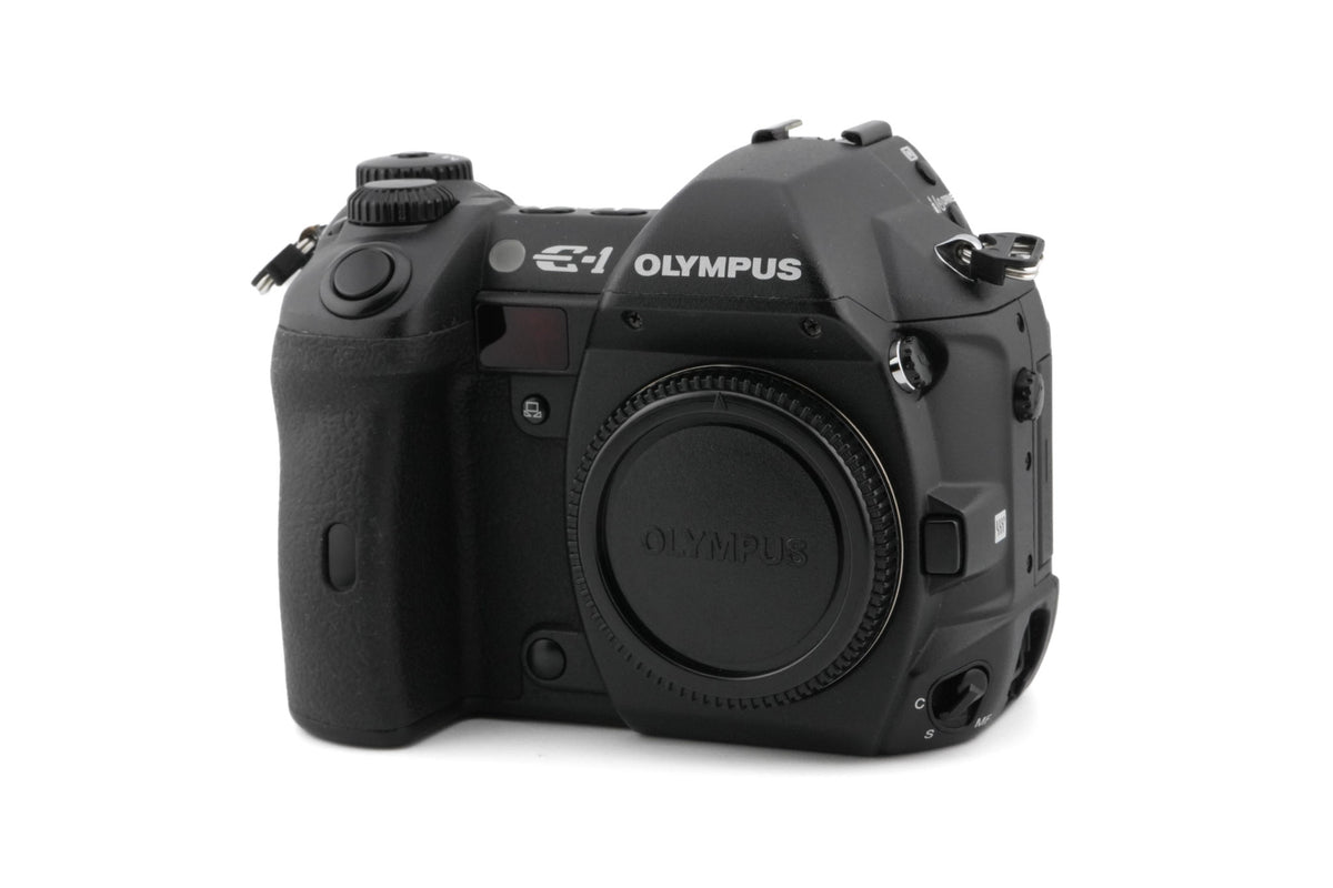 Olympus E-1