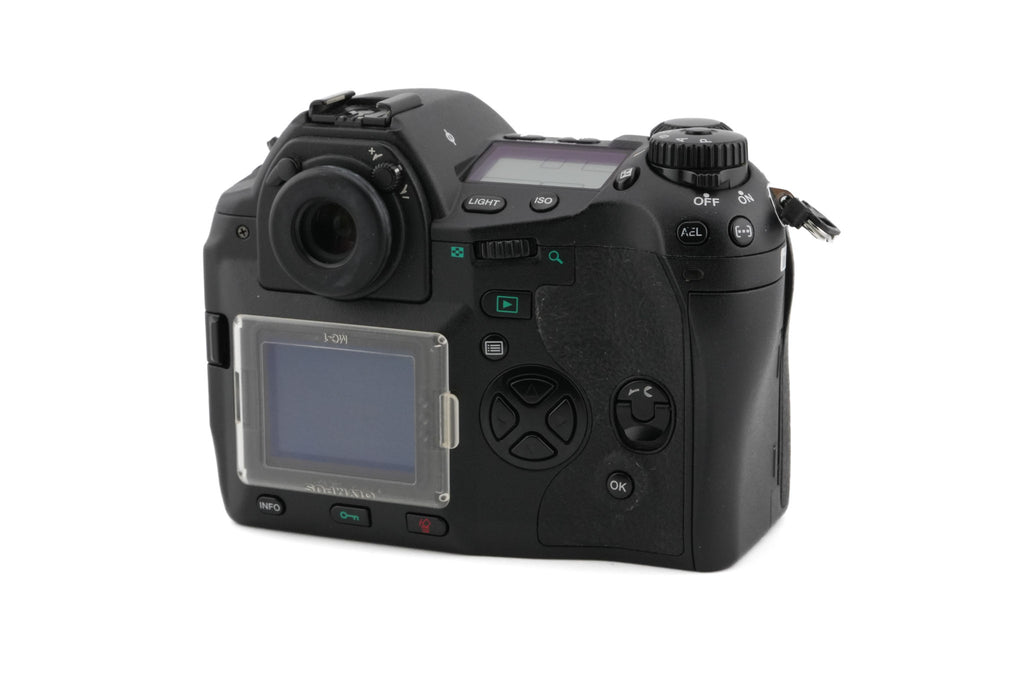 Olympus E-1
