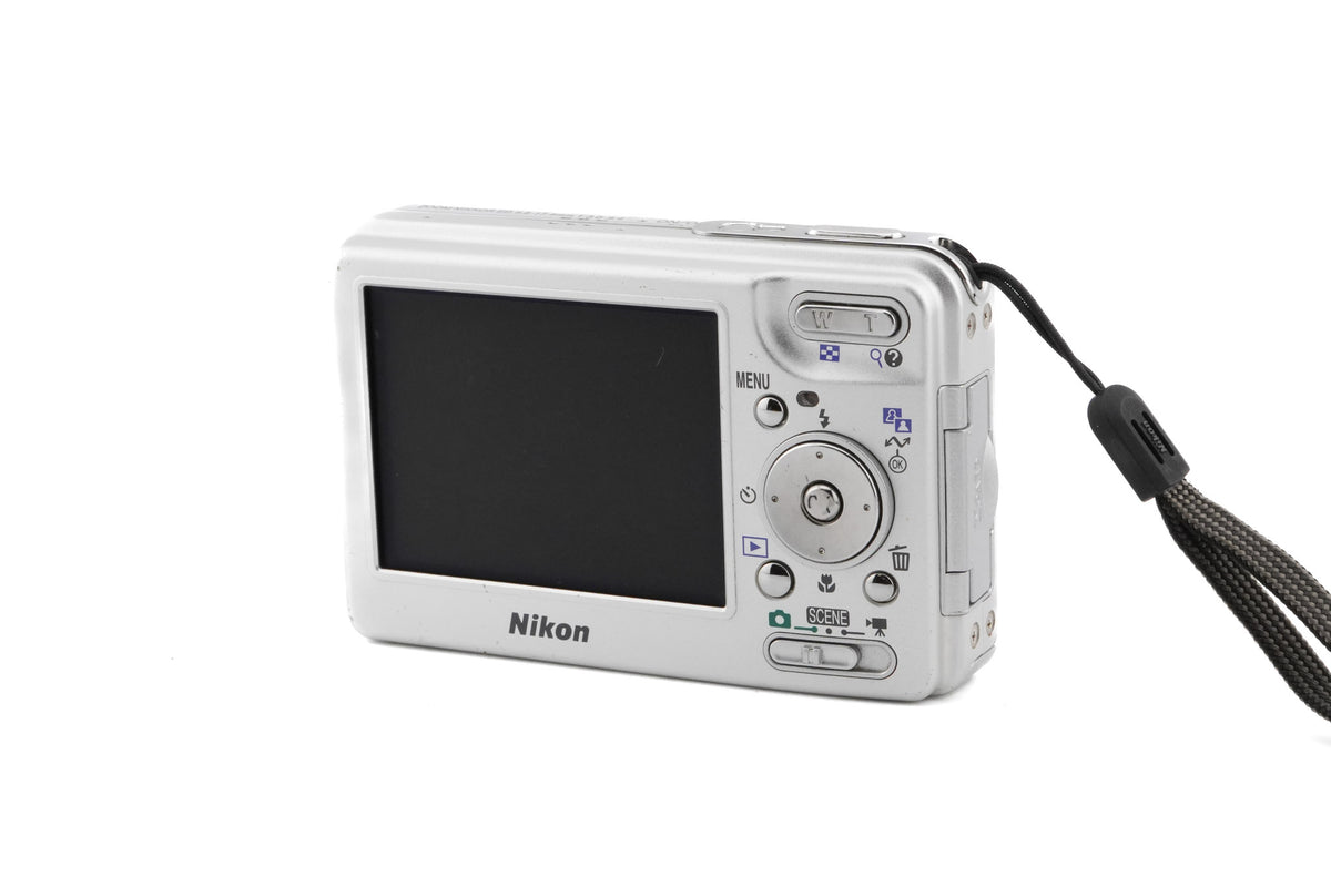 Nikon Coolpix S1