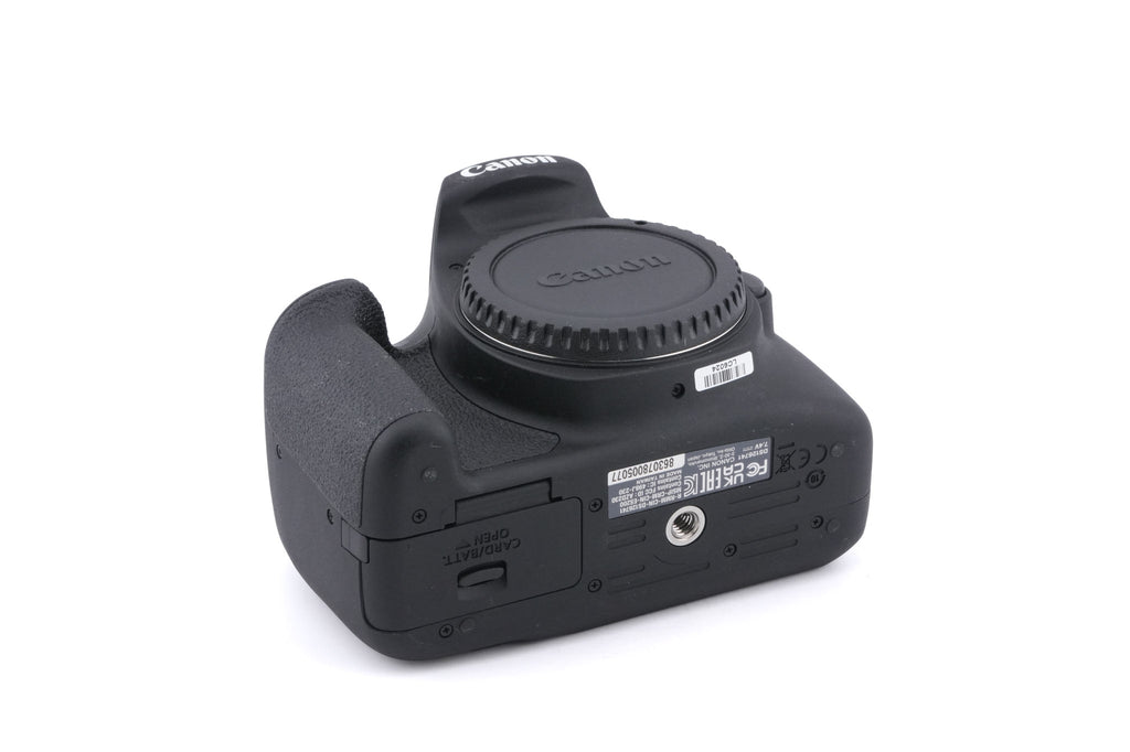 Canon EOS 2000D