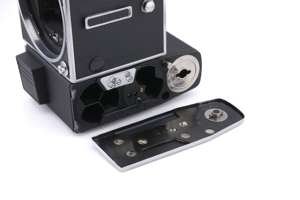 Hasselblad 553ELX (Silver, 10167) + Waist Level Finder (New / Chrome, 42315) + Checked Focusing Screen With Central Grid (42250)