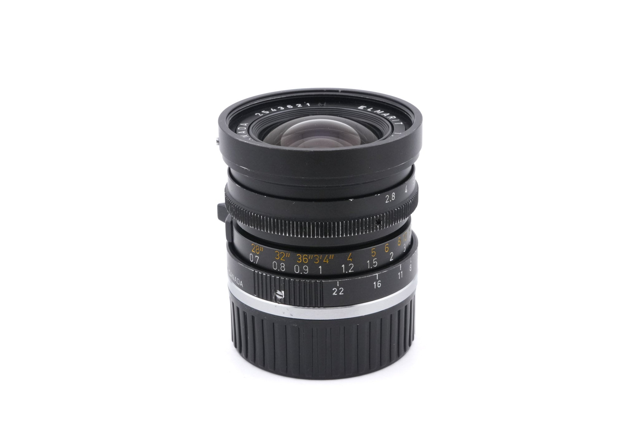 Leica 28mm f2.8 Elmarit (Type II) (11802) + Lens Hood (21mm f3.4 / 28mm f2.8) (12501)