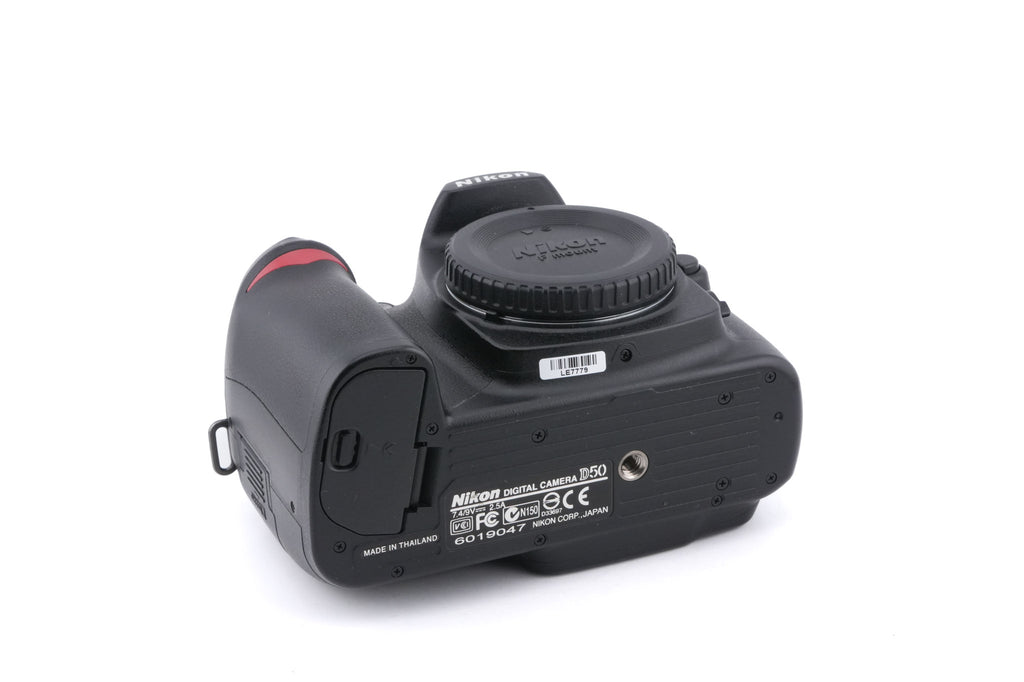 Nikon D50
