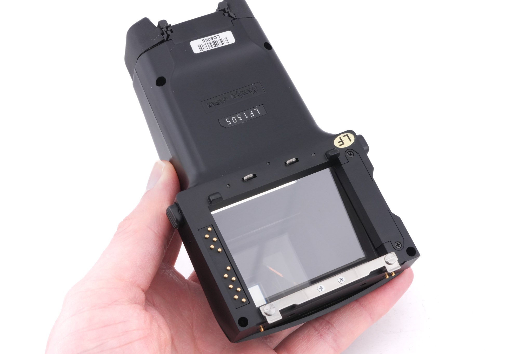 Mamiya 645 Pro + 120/220 Roll Film Holder N + 80mm f2.8 Sekor C + AC401 Winding Lever + FE401 AE Prism Finder