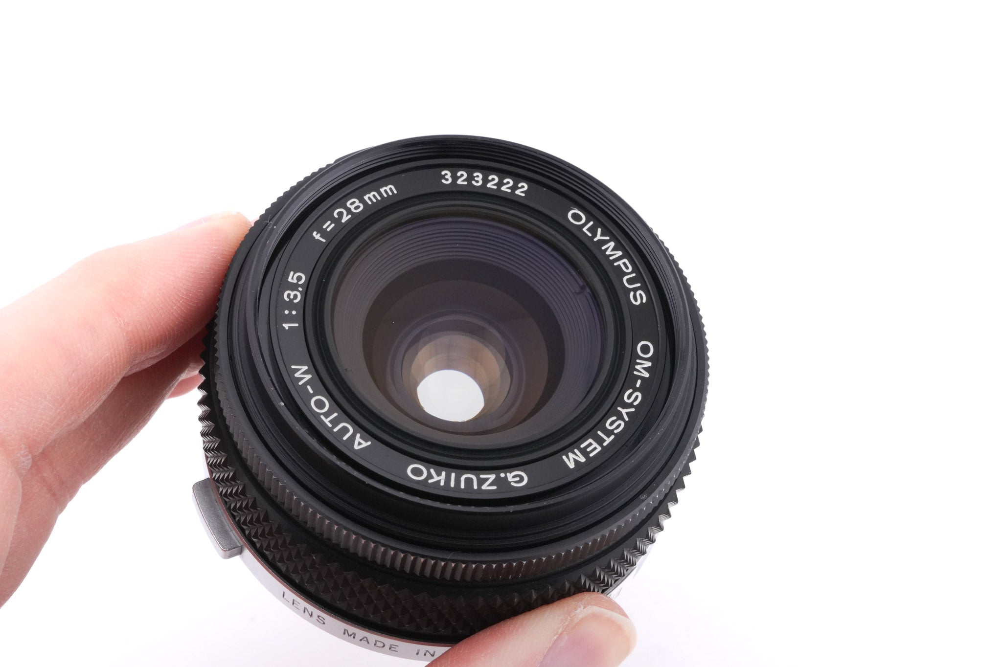Olympus 28mm f3.5 G.Zuiko Auto-W + 49mm Lens Hood (28mm f3.5)