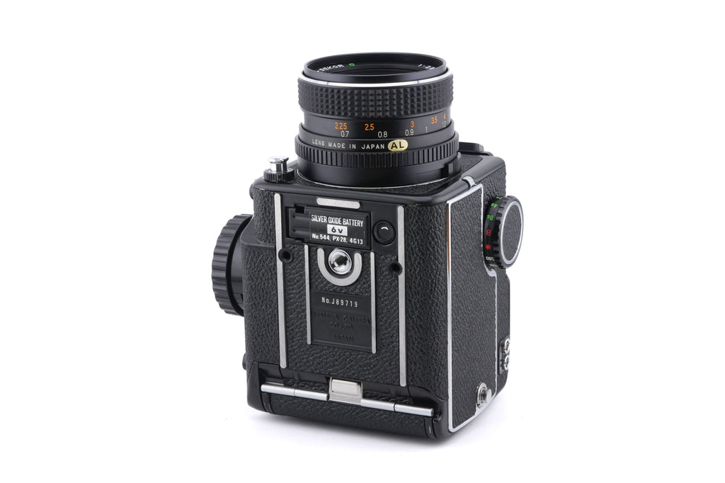 Mamiya M645 + Waist Level Finder S + 80mm f2.8 Sekor C + 120 Roll Film Insert + 645 Focusing Screen No. 1