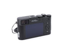 Leica D-Lux 8 + CF D Flash