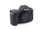 Nikon F100