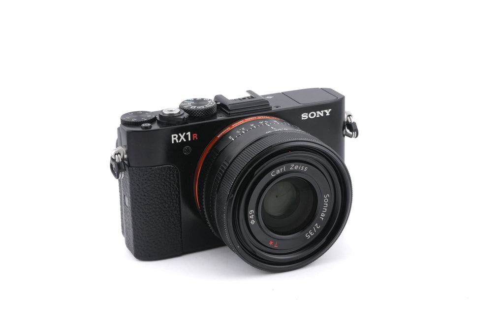 Sony Cyber-Shot DSC-RX1R II