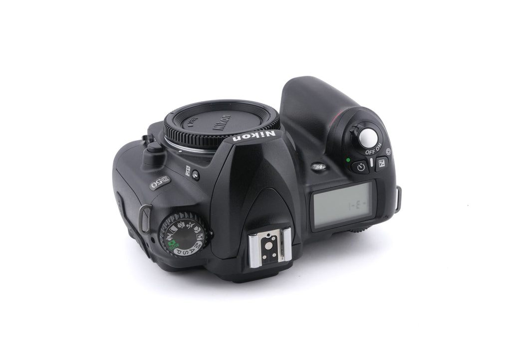 Nikon D50