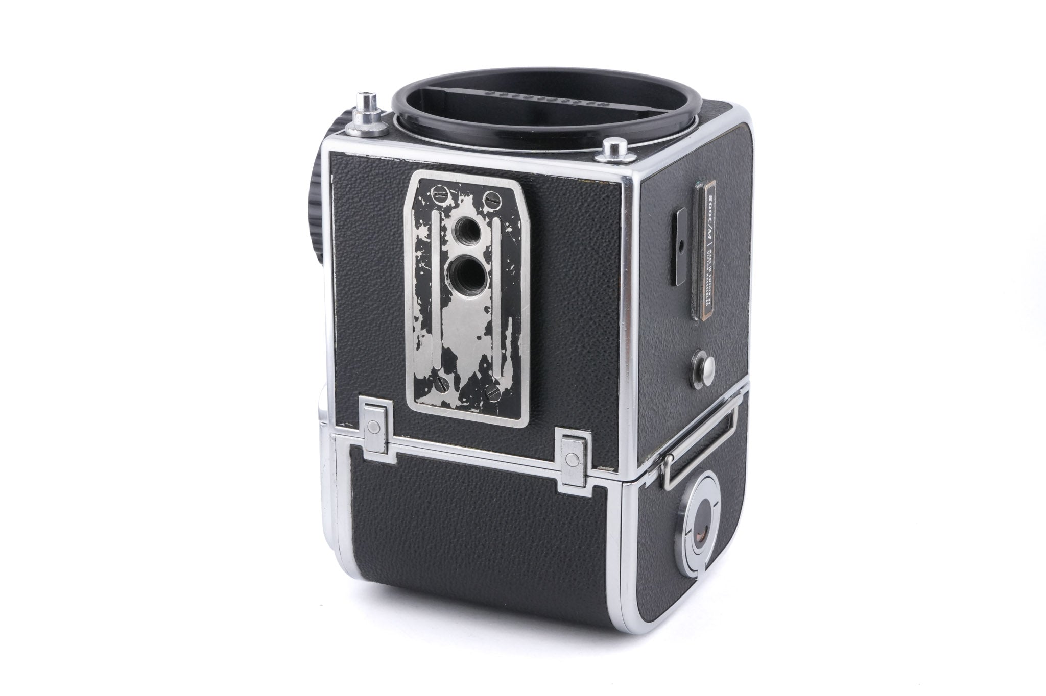 Hasselblad 500C/M (Silver, 10026) + Standard Focusing Screen (42161) + Standard Winding Knob (44024) + A12 Film Magazine (Silver, 30074) + Waist Level Finder (Old / Silver, 42021)