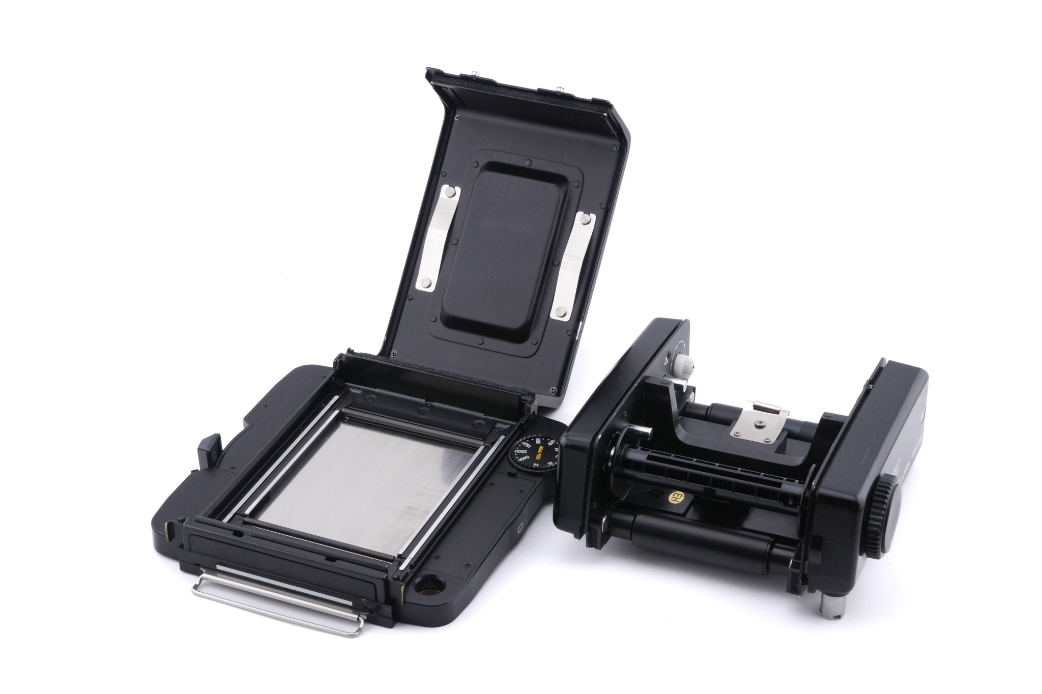 Mamiya RZ67 Professional + 120 6x7 Roll Film Holder Professional + Waist Level Finder + Type A3 Focusing Screen