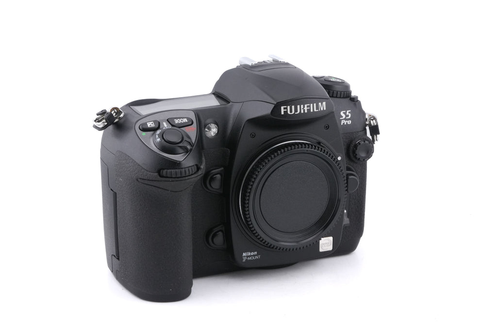 Fujifilm FinePix S5 Pro
