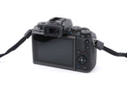 Canon EOS M5