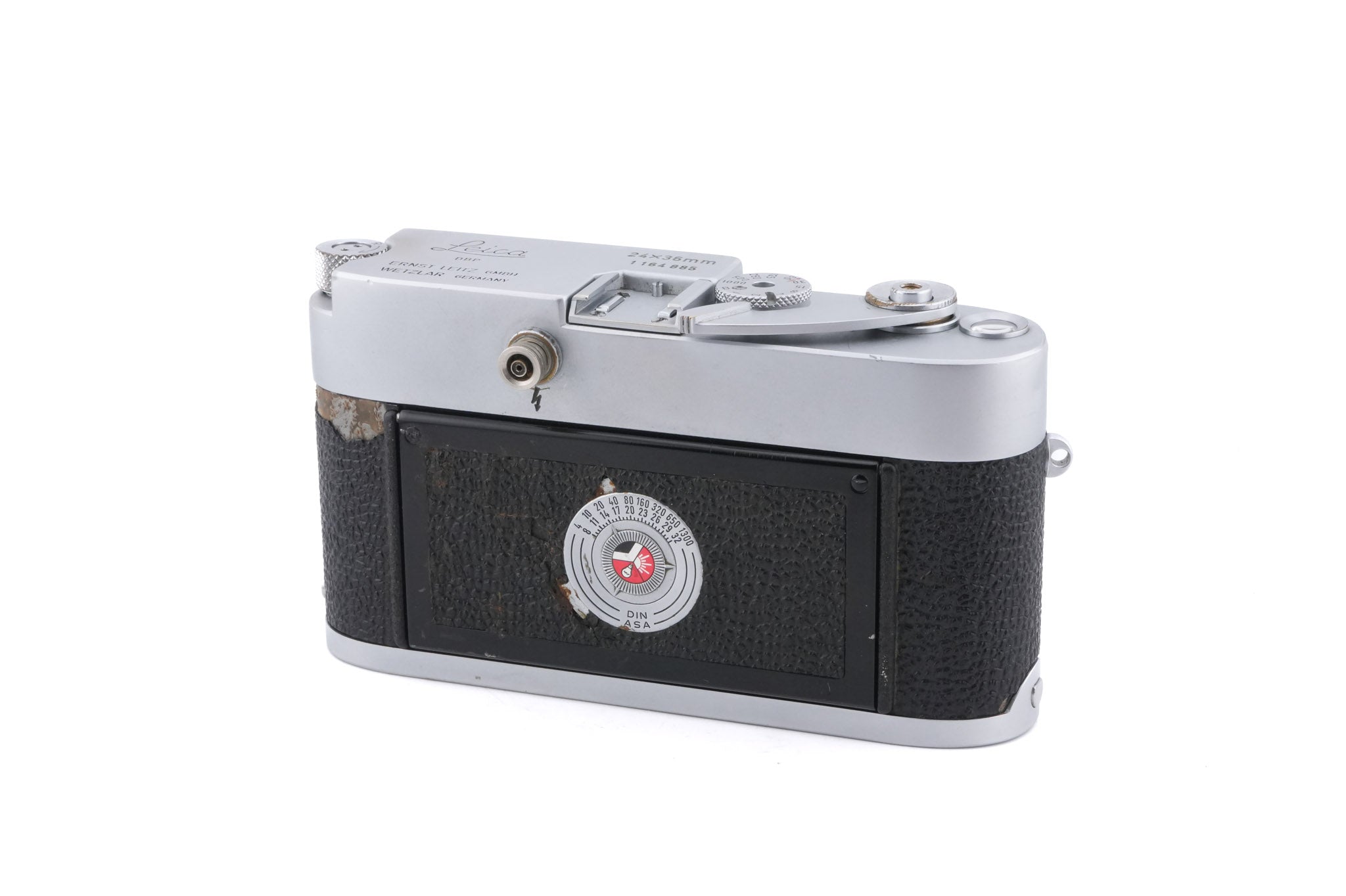 Leica MD Postcamera (24 x 36mm) + 35mm f2.8 Summaron (Postcamera)