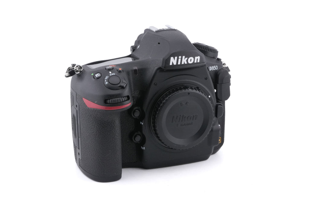 Nikon D850