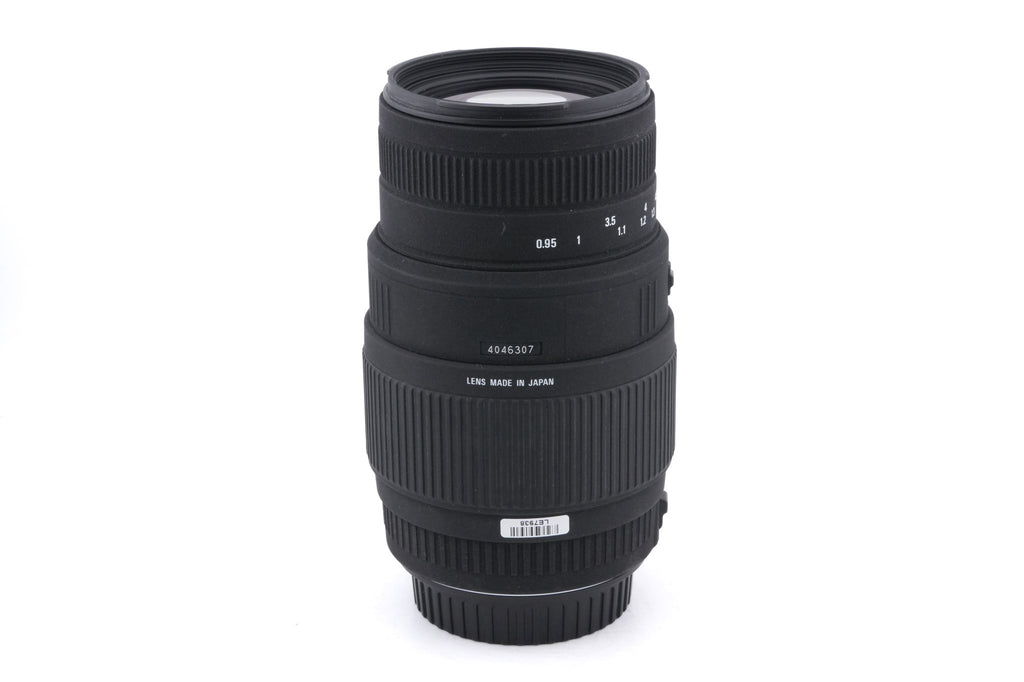 Sigma 70-300mm f4-5.6 DG Macro