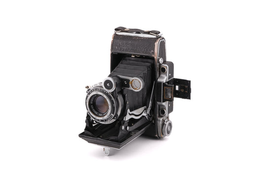 KMZ Moskva-2 - Camera