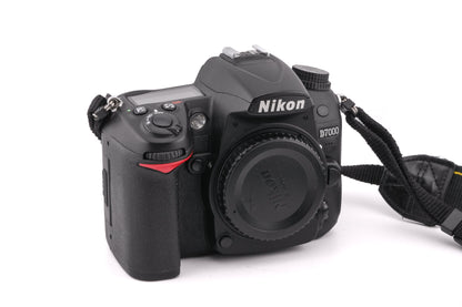 Nikon D7000