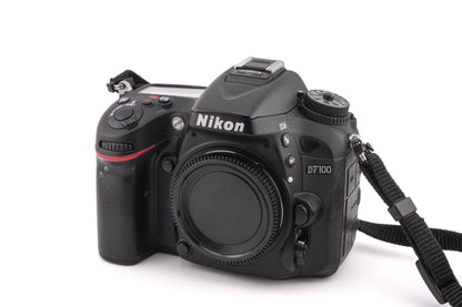 Nikon D7100