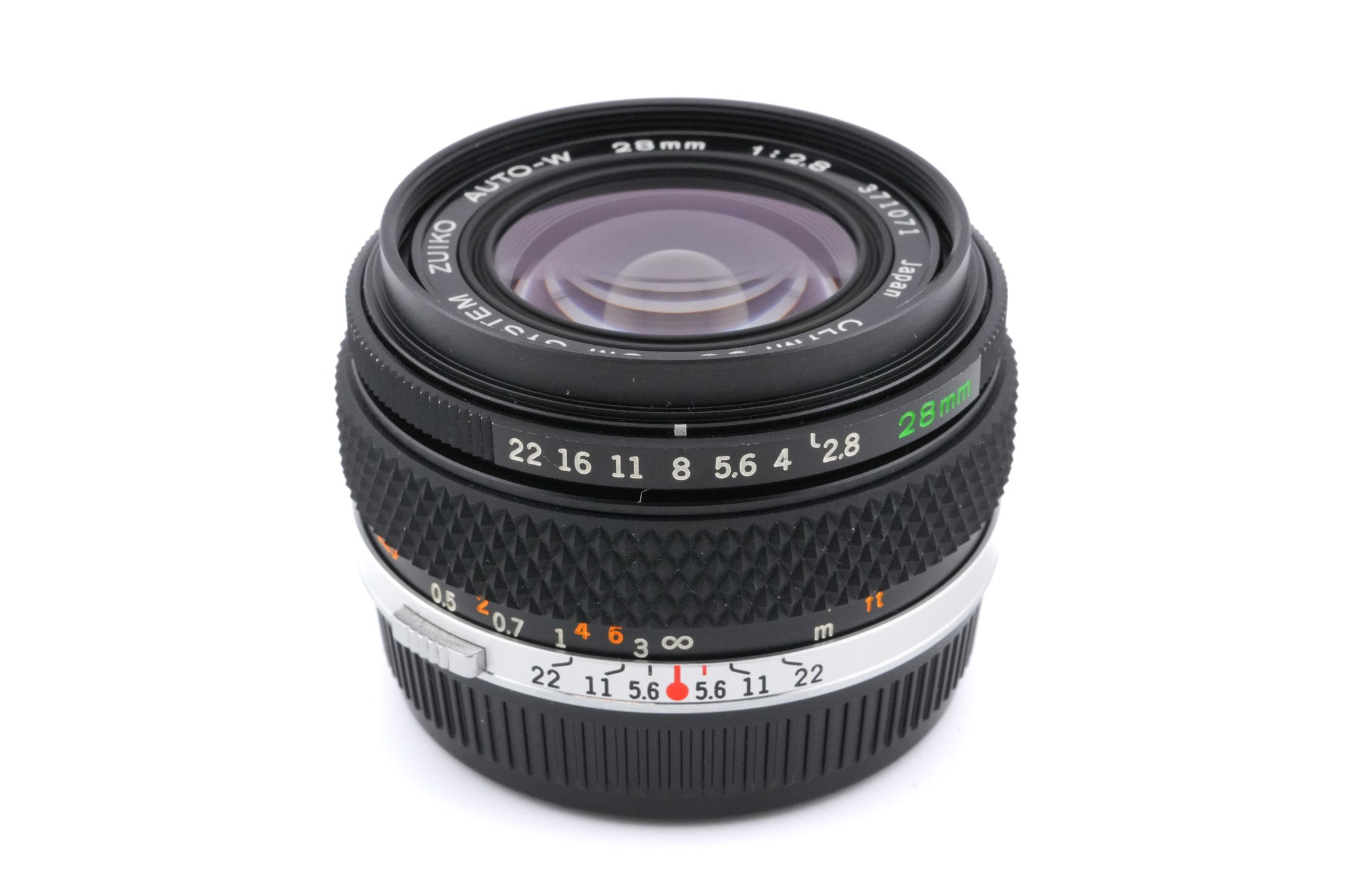 Olympus fashion OM 2X-A 117639 100mm f/2.8 / 135mm f/2.8 / 200mm f/4 / 200mm f/5 Matched 2X Teleconverter!