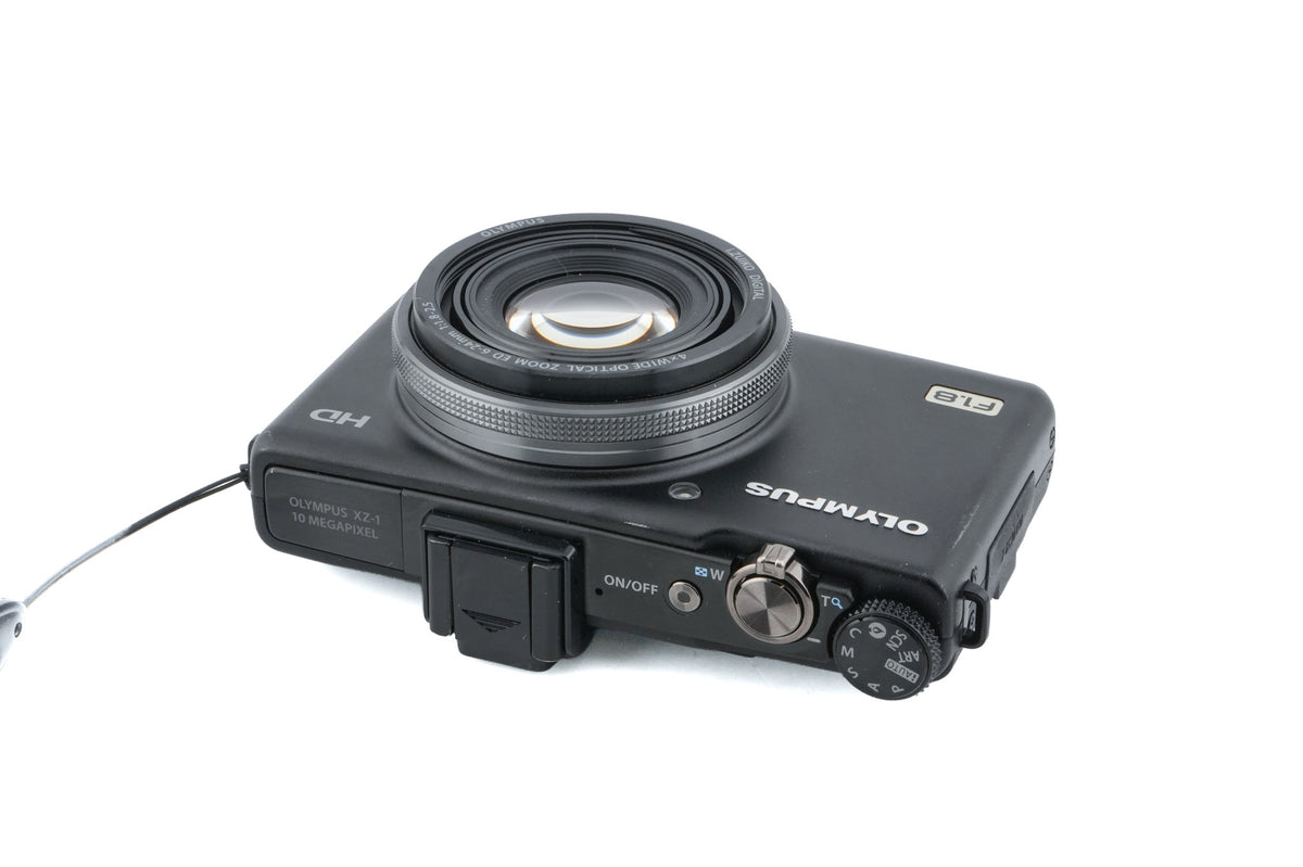 Olympus XZ-1
