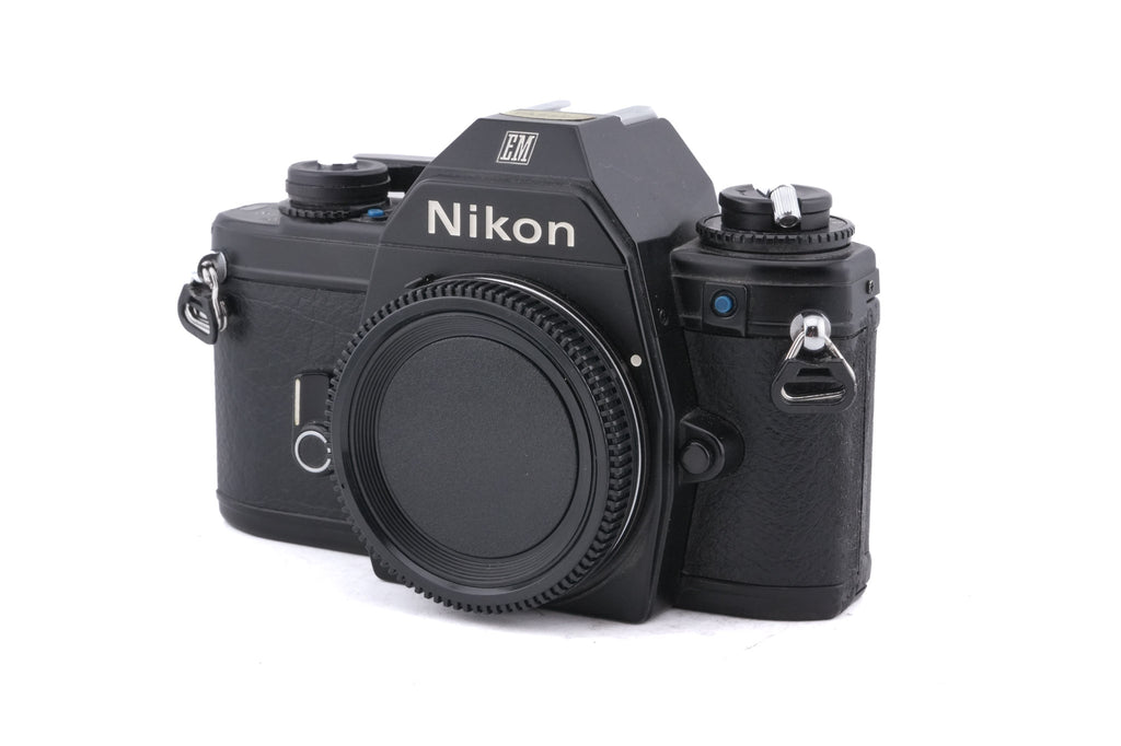 Nikon EM
