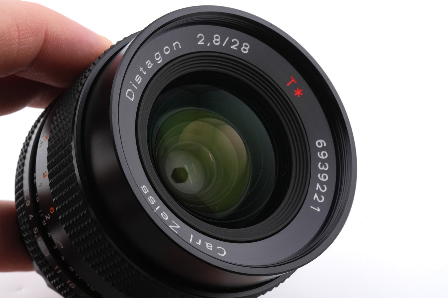 Carl Zeiss 28mm f2.8 Distagon T* (MM)