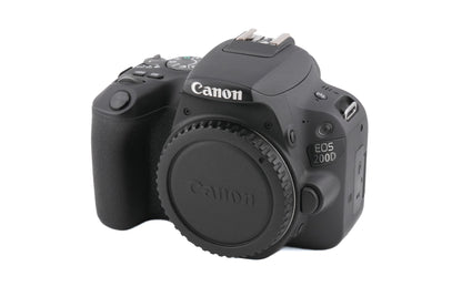 Canon EOS 200D