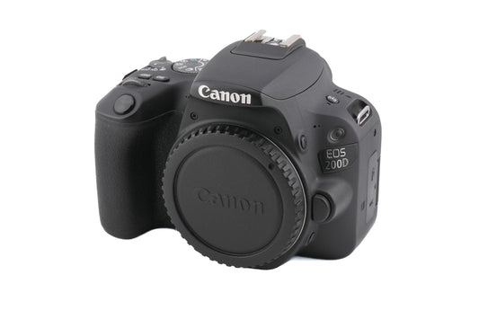 Canon EOS 200D