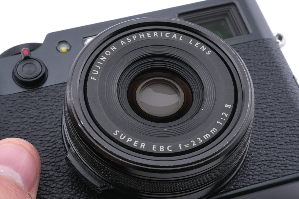 Fujifilm X100V
