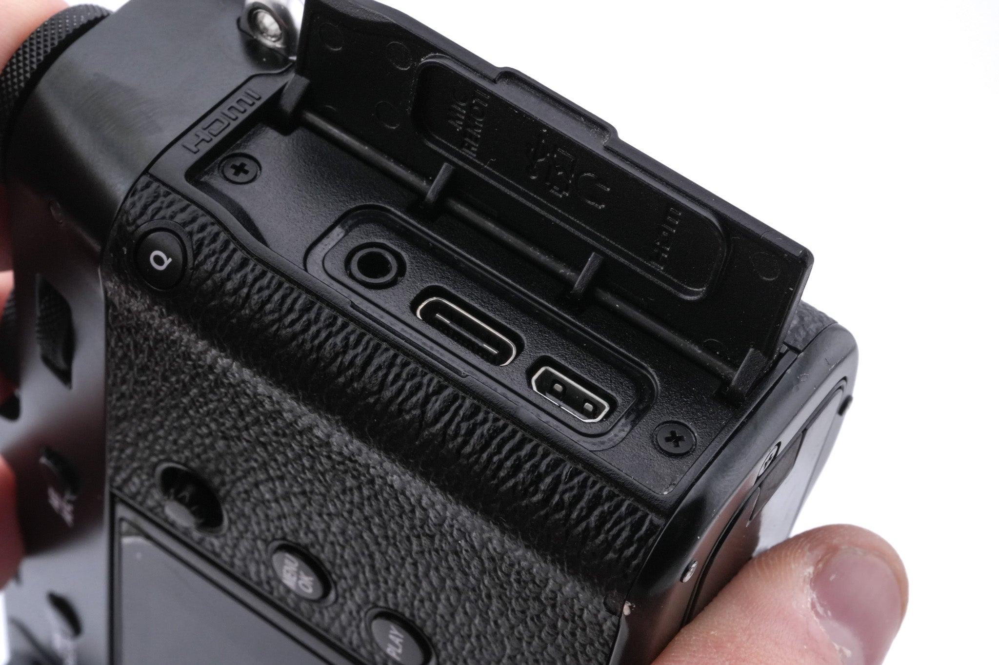 Fujifilm X100V