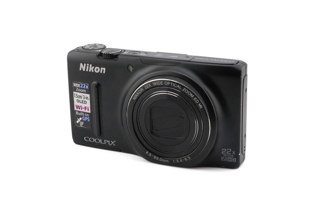 Nikon Coolpix S9500