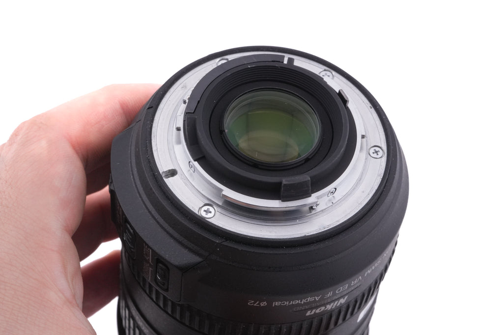 Nikon 18-200mm f3.5-5.6 AF-S Nikkor G ED VR