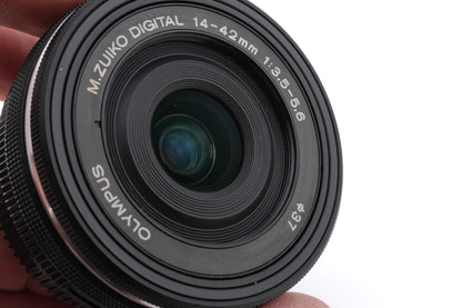 Olympus 14-42mm f3.5-5.6 M.Zuiko Digital EZ ED MSC