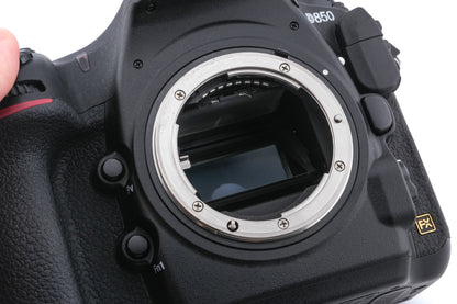Nikon D850