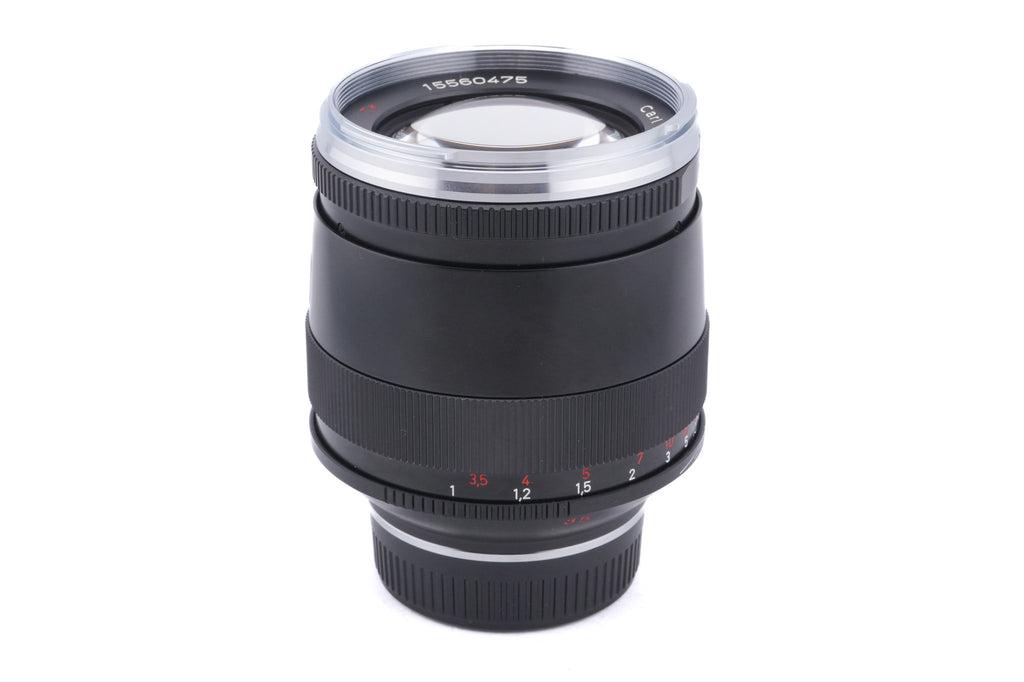 Carl Zeiss 85mm f2 Sonnar T* ZM