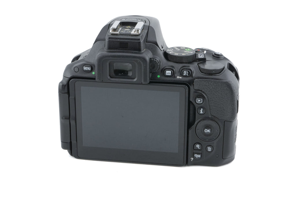 Nikon D5500