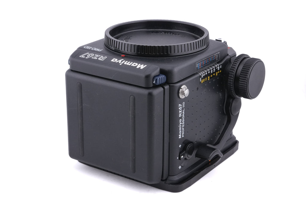 Mamiya RZ67 Pro IID + Waist Level Finder