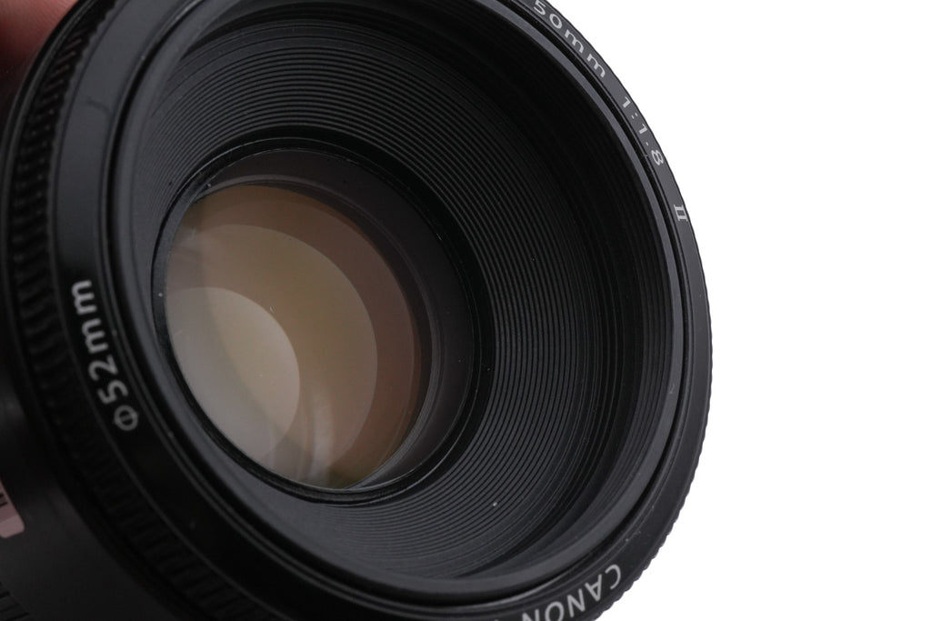 Canon 50mm f1.8 II