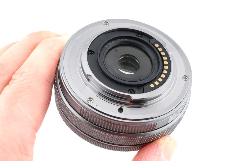 Olympus 14-42mm f3.5-5.6 M.Zuiko Digital EZ ED MSC