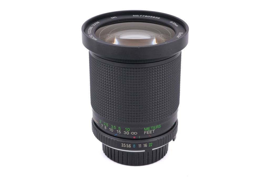 Vivitar 28-105mm f3.5-4.5 Macro Focusing Zoom MC