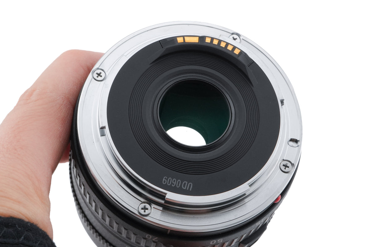 Canon 35-70mm f3.5-4.5