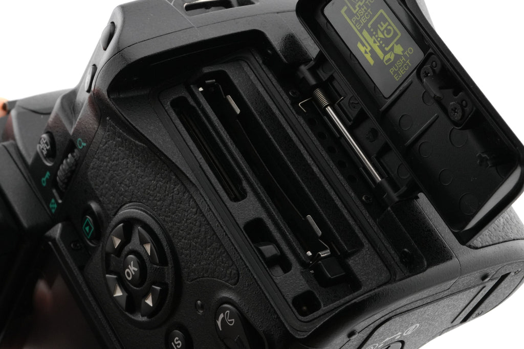 Olympus E-3